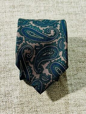 Wembley Green and Blue Paisley Silk Tie